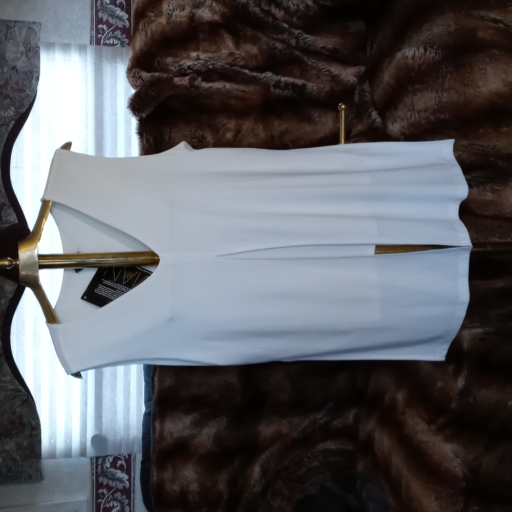 Iman top size medium color white